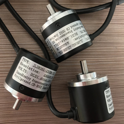 �ǶȂ������İ��b�c���H����