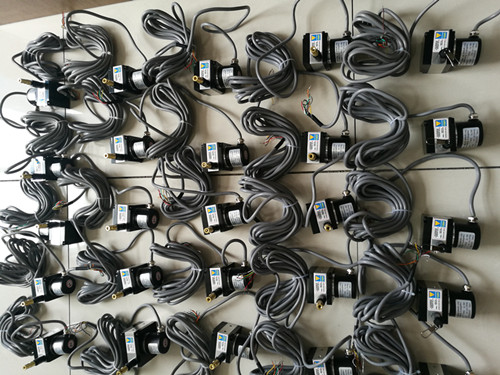 ��ˮλ�Ƃ�������ˮ��ʹ�õĽӾ��Р�r�����