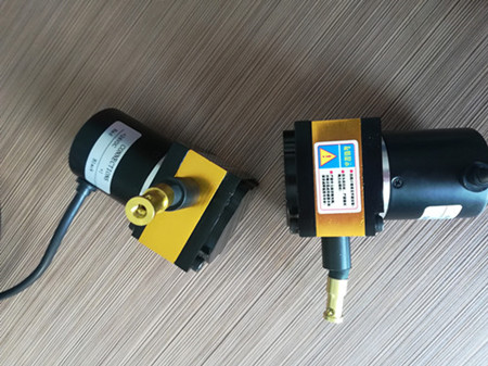 ��ˮλ�Ƃ�������ˮ��ʹ�õĽӾ��Р�r�����